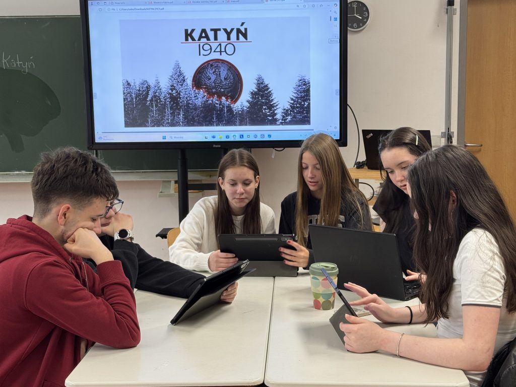 85. rocznica Zbrodni Katyńskiej 1940-2025. Uczcijmy pamięć bohaterów.